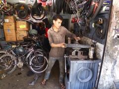 P1010450-mechanic1