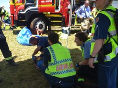 Liz_on_stretcher_P1150117